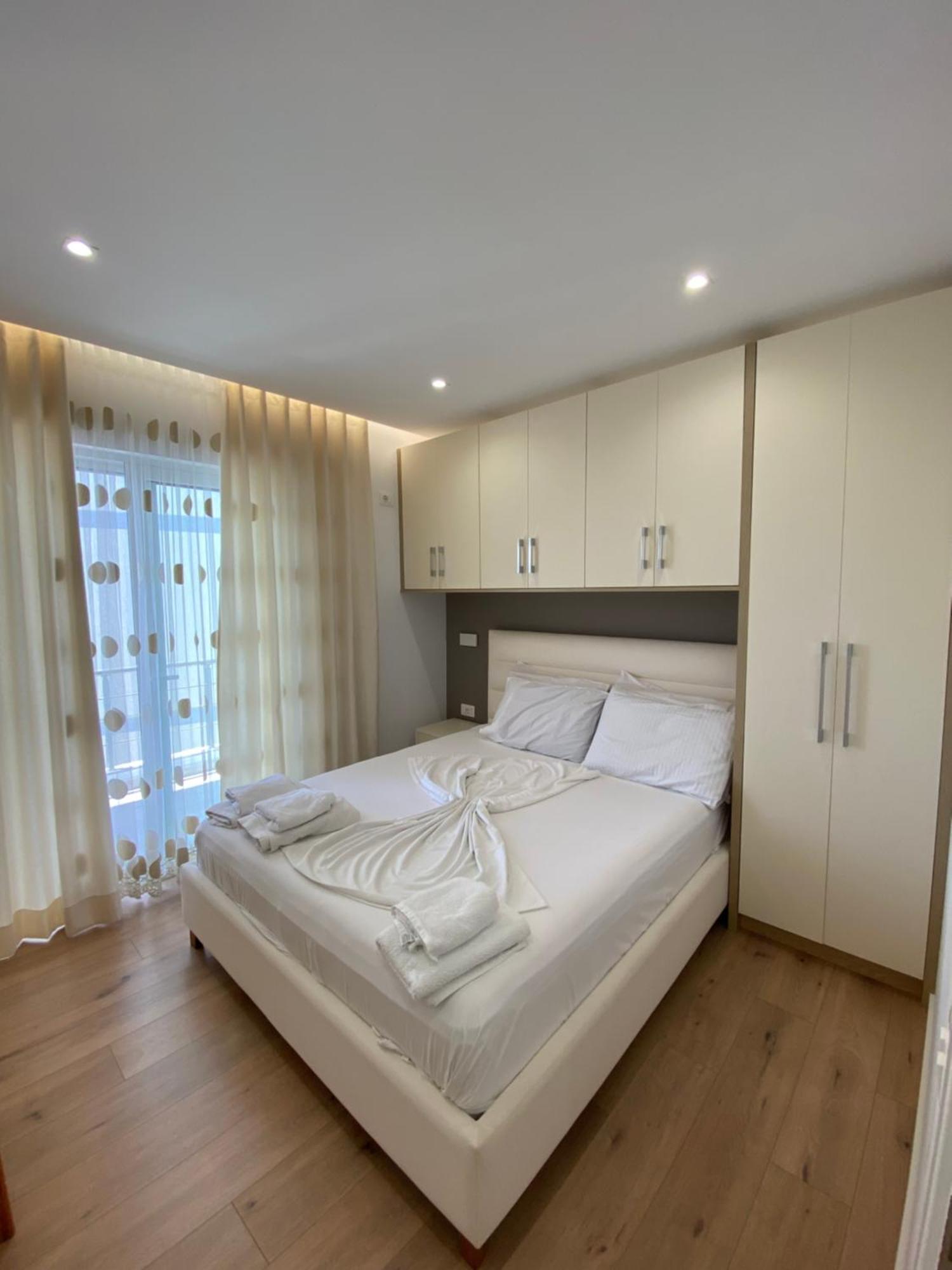 Erioni Hotel Sarandë Buitenkant foto