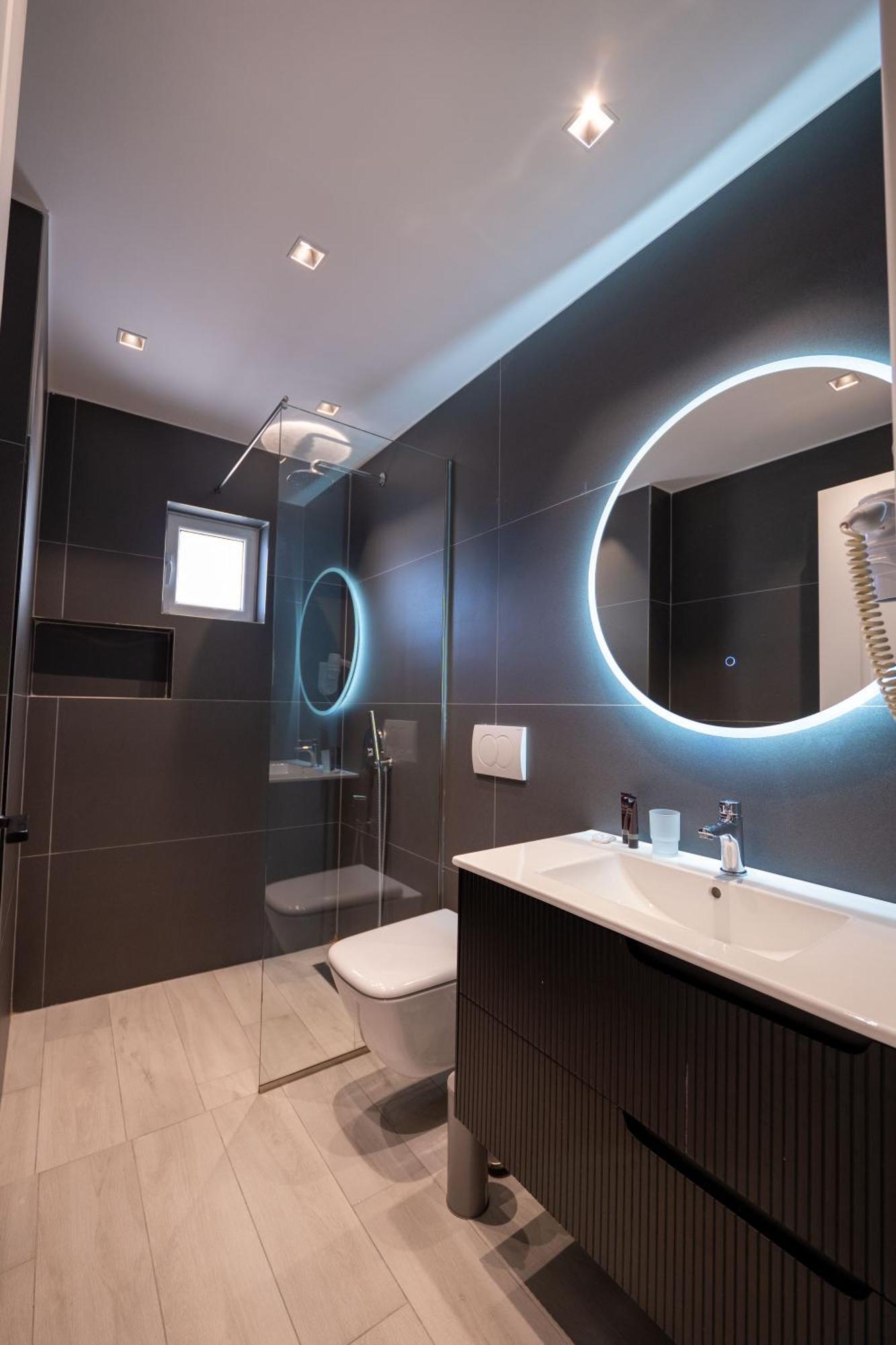 Erioni Hotel Sarandë Buitenkant foto